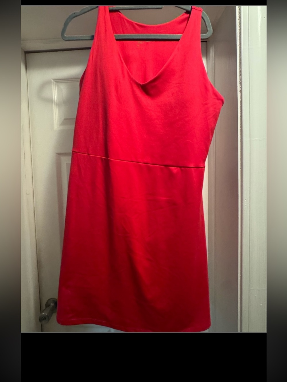 GAP athletic dress. 
Red 
XL
NWOT